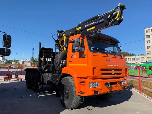 Лесовоз КамАЗ 43118